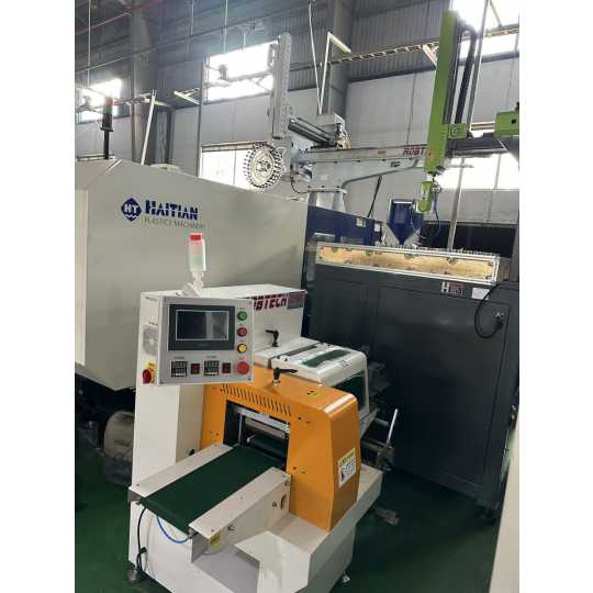 Gắp cắt đóng gói muỗng tự động